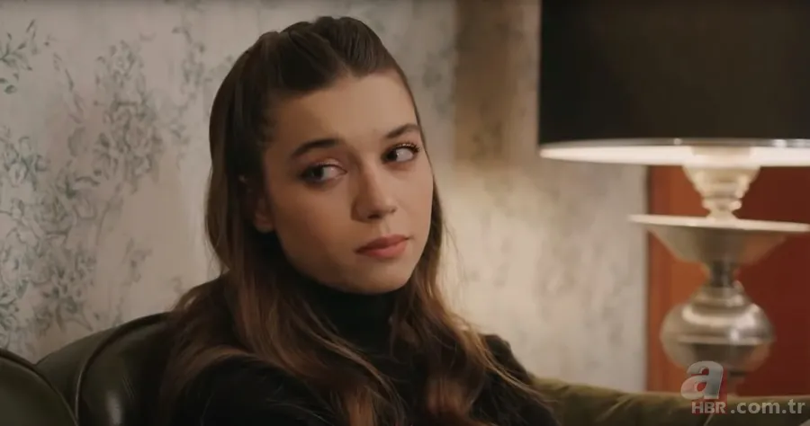 YALI ÇAPKINI Ferit Seyran aşkında YENİ DÖNEM! İkinci fragman her şeyi değiştirdi! Halis AĞA tüm dengeleri bozdu! Seyran Ferit'e evet diyecek mi? 9