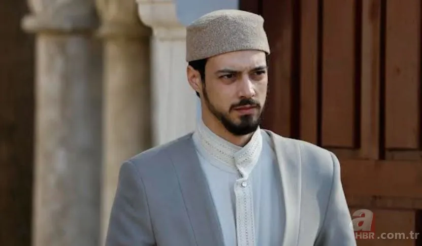 4 yıl sürmüştü! Mert Yazıcıoğlu eski sevgilisi Afra Saraçoğlu hakkında konuştu 6