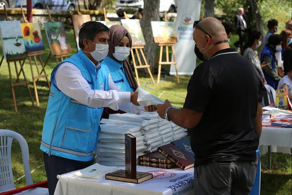 Türkiye Diyanet Vakfı'ndan "Hediyem Kur'an Olsun" projesi - 2