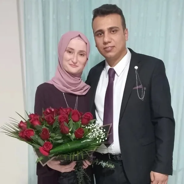 denizlide-18-gunluk-gelinin-uzerine-duvar-devrildi-feci-sekilde-hayatini-kaybetti-1664537286883.jpg Denizli’de 18 günlük gelinin üzerine duvar devrildi! Feci şekilde hayatını kaybetti - 6