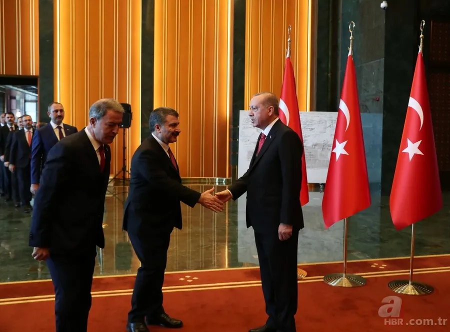 Külliye'deki törende Başkan Erdoğan'ın arkasında yer alan panonun önemi ne? 10