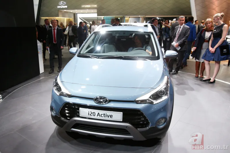 335.300 TL’den başlayan fiyatla sıfır araba sahibi olun! Hyundai i20 ÖTV'li ÖTV'siz fiyat listesi çıktı! Şartı sağlayan arabayı kapar! 12