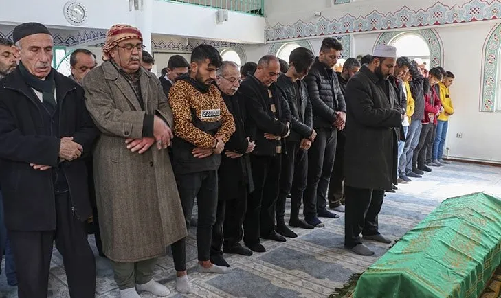 ’Ares’ lakaplı sosyal medya fenomeni Şehmus Özdemir’in cenazesi Diyarbakır’da toprağa verildi