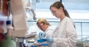 İngiltere’den koronavirüs aşısı açıklaması