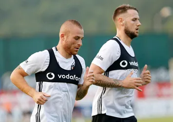 Gökhan Töre en az 3 ay forma giyemeyecek