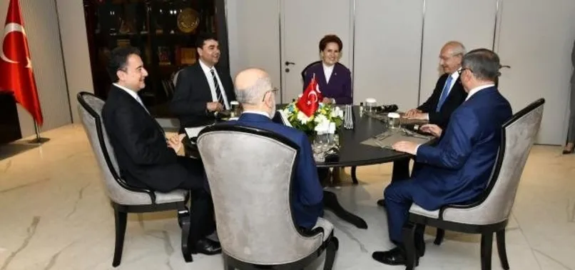 6'lı koalisyon daha kendine çok güldürecek! Sözde hükümet olacakları toplantıda "Senin bundan nasıl haberin olmaz" kavgası yapmışlar