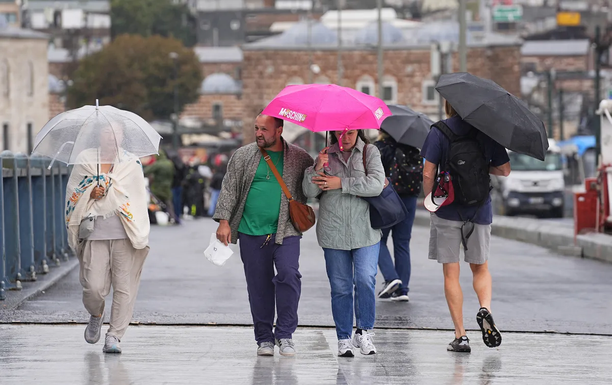 Toz ve sağanak aynı anda etkili olacak! Meteoroloji 16 il için uyardı - 2