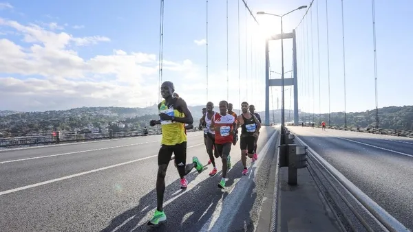 İstanbul hangi yollar kapalı? 7 Kasım İstanbul Maratonu hangi kanalda?