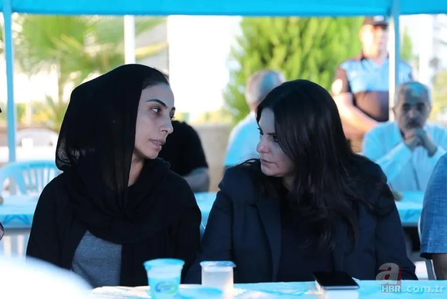 Başkan Erdoğan şehit Sedat Gezer'in eşi Medine Gezer ile görüştü 11