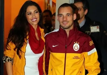 Sneijder'den krampon fırlattı