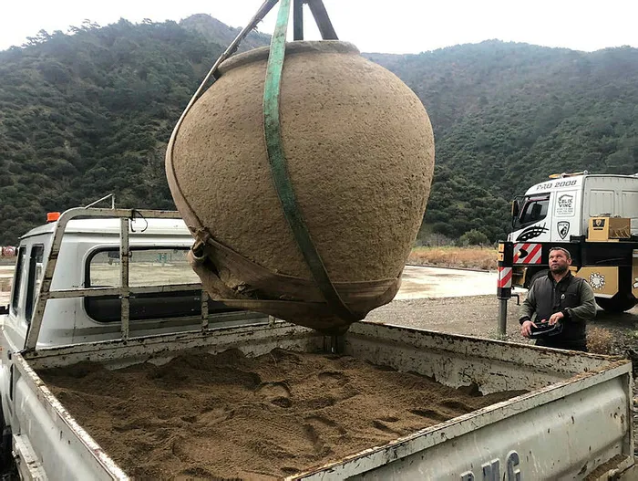 Aydın’da kaçak kazıdan tarihi küp çıktı! Bir insan boyunda