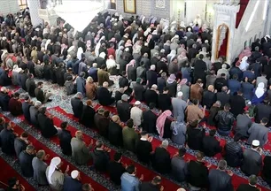 Diyanet İşleri Bakanlığı paylaştı! 9 Ocak Cuma Hutbesi konusu: “Namaz”