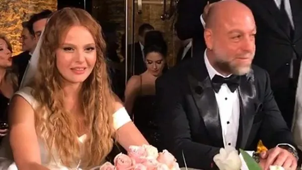 naz-elmas-ile-erol-ozmandiracinin-ayrilik-nedeni-ortaya-cikti-1649223591259.jpeg Naz Elmas ile Erol Özmandıracı evliliğinde çocuk krizi! Ayrılık nedeni ortaya çıktı - 1