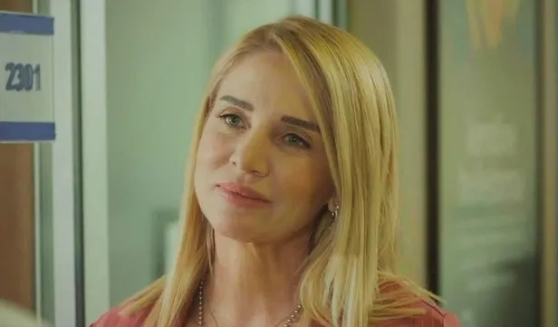 Buket Dereoğlu kimdir, kaç yaşında? Müge ve Gülşen'le 2. Sayfa'nın konuğu Buket Dereoğlu nereli? - 5