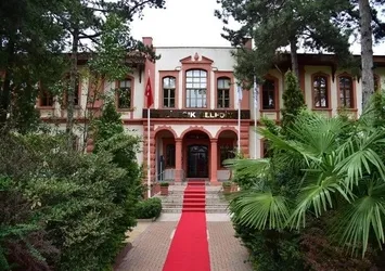 CHP'li belediyede tepki çeken mülakat sonucu