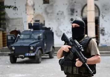 Diyarbakır'da PKK'nın üst düzey yöneticileri kıskaçta