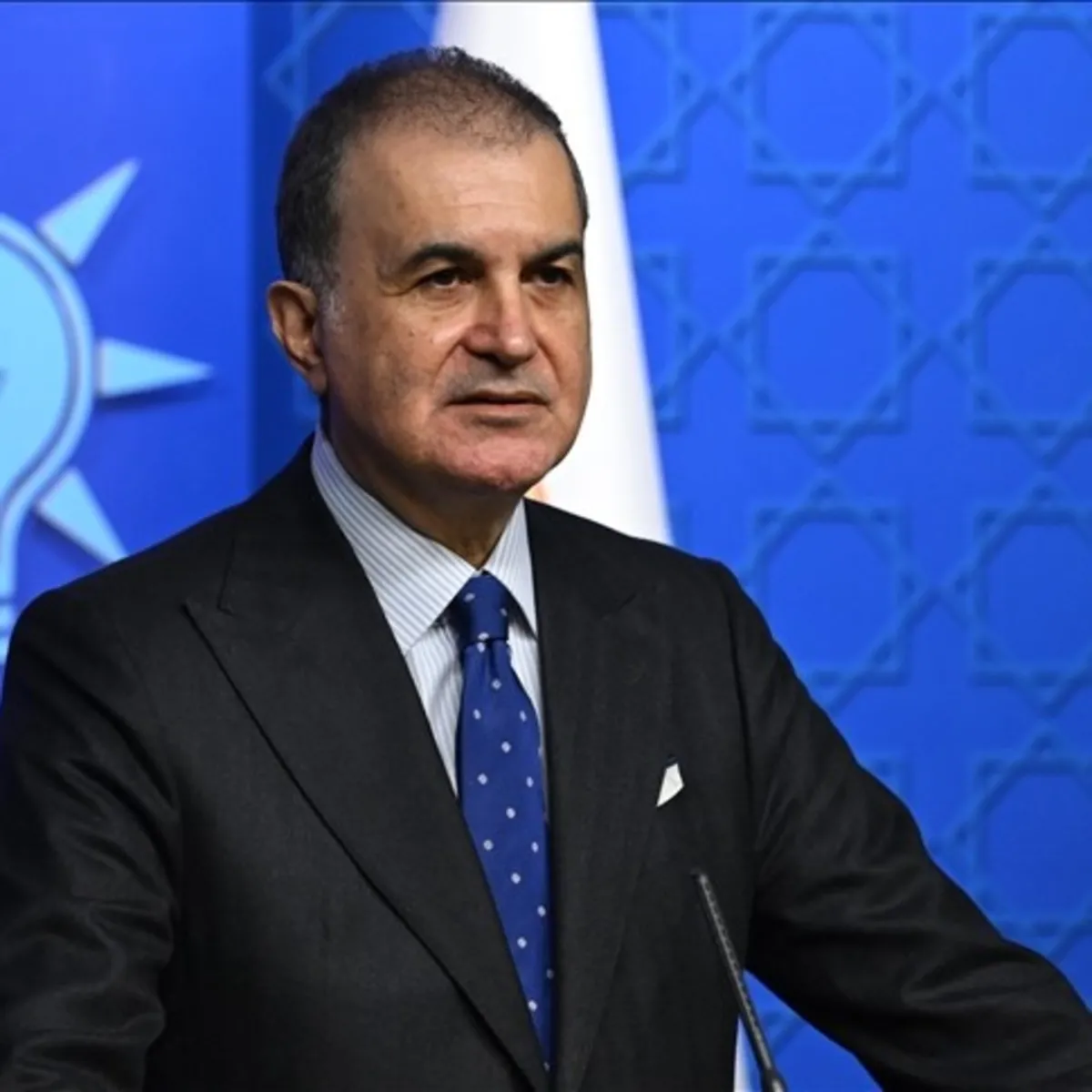 Ömer Çelik: ABD ve İsrail'in İran'a Saldırıları Bölgeyi Kaosa Sürüklüyor, Kürtleri Savaşa Çekmeye Çalışıyor