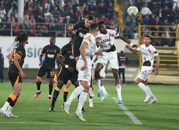 nicolo-zaniolo-galatasarayda-ilk-golunu-atti-1677432729892.jpg Nicolo Zaniolo Galatasaray'da ilk golünü attı - 1