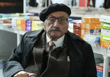 Sanat dünyasının acı günü! Yazar Üstün İnanç hayatını kaybetti