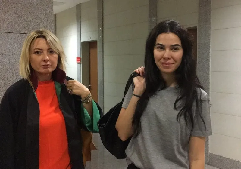 Caner Erkin Ve Asena Atalay In Nafaka Davasi Sonuclandi 50 Bin Lira Istemisti