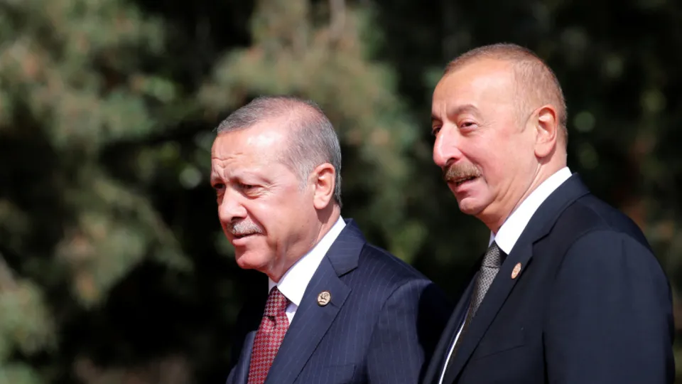 Kritik zirveden dikkat çeken kareler!