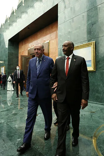 Başkan Erdoğan ve Sudan Egemenlik Konseyi Başkanı Orgeneral Abdulfettah El-Burhan’dan flaş açıklamalar