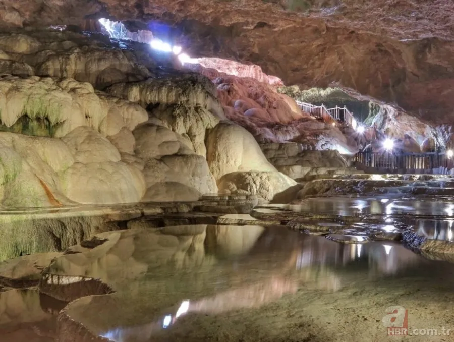 Denizli’de yer altında saklı şifalı cenneti! Turistler hayran kaldı 6