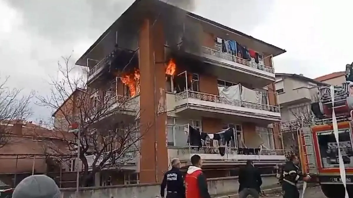 Isparta'da ev yangını