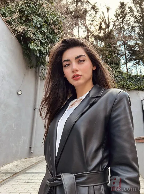 Kuruluş Osman’ın Bala’sı Özge Törer ‘canımın içi’ diyerek paylaştı babasını gören şaştı kaldı! Abisi gibi… 3