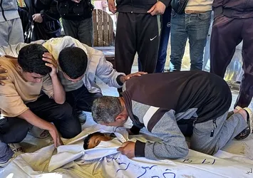 İsrail 29 Filistinliyi daha katletti!