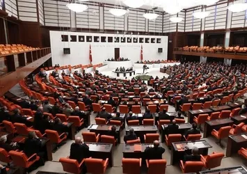 Partili cumhurbaşkanı ‘karşı imzalı’ sorumluluk