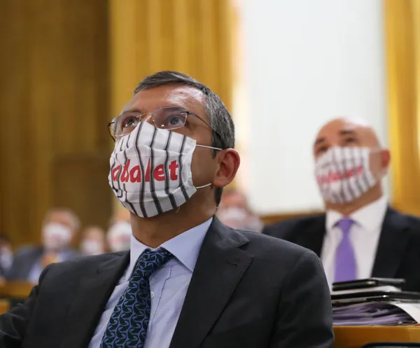 CHP kendi içinde bile çelişiyor! Kılıçdaroğlu aday mı değil mi? Kafalar yine dağıldı