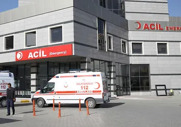 Van Başkale'de askere hain tuzak: 8 yaralı