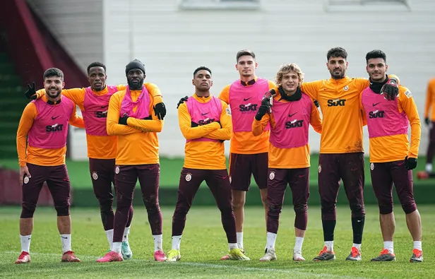 samsunspor-galatasaray-maci-ne-zaman-saat-kacta-hangi-kanalda-gs-maci-sifresiz-izlenir-mi-muhtemel-11ler-1706890204011.jpg Samsunspor-Galatasaray maçı ne zaman, saat kaçta, hangi kanalda? GS maçı şifresiz izlenir mi? Muhtemel 11'ler... - 3