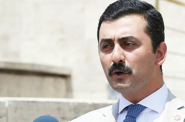 Eren Erdem’den troll itirafı: Tiktok, Facebook ve Instagram’da onlarca hesabım var! Benim işim bu