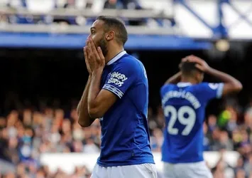 Everton'da flaş karar! Cenk Tosun...