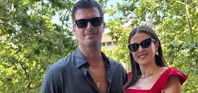Kıvanç Tatlıtuğ ile Başak Dizer’den Barcelona’da mutluluk pozu
