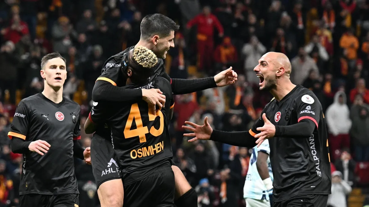 Galatasaray'da Alvaro Morata şoku! Fenerbahçe derbisinde forma giyemeyecek