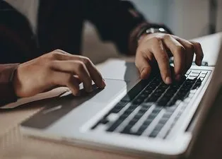 Milyonları ilgilendiren haber... Çalışırken internet kullanıyorsanız dikkat!