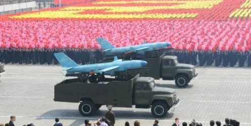 guney-kore-hava-sahasini-ihlal-eden-kuzey-kore-ihalarina-uyari-atesi-acti-1672048241435.jpg Güney Kore ile Kuzey Kore arasındaki gerginlik büyüyor! İHA'lara uyarı ateşi açıldı - 3