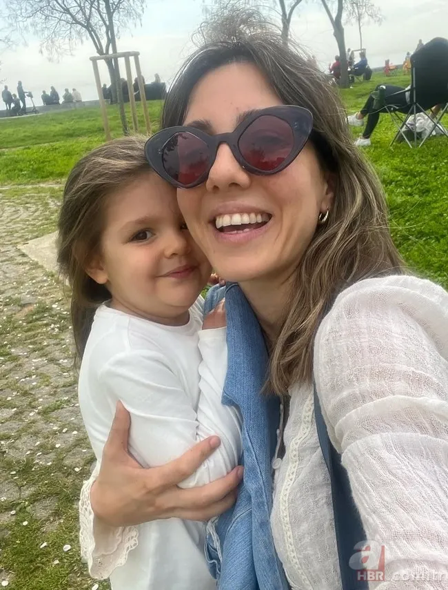 Eşi de oyuncuymuş! Başka Bir Gün'ün Serdar'ı Salih Bademci bakın kiminle evli! 8