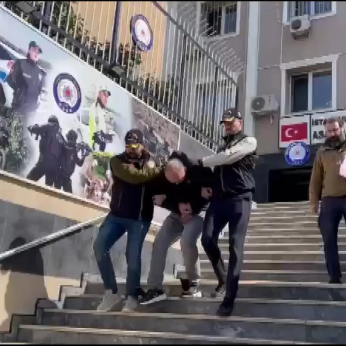 6 yıldır aranıyordu: FETÖ üyesi eski polis Silivri'de yakalandı