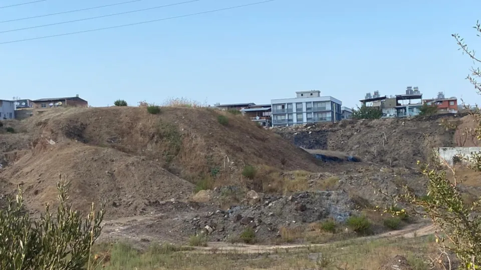 Tehdit altında! İzmir'in Çernobil'i tehlike saçıyor