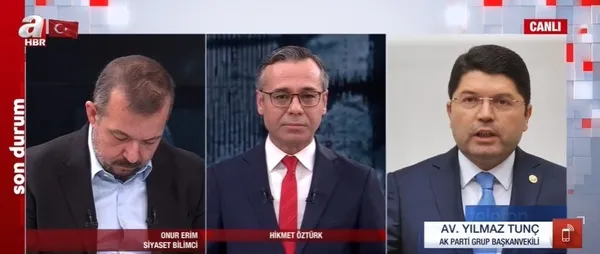 Tribünlerdeki istifa sloganlarının perde arkası! Onur Erim’den Fenerbahçe’ye eleştiri: Bu tiyatroda rolünü çok iyi oynuyor Uğur Dündar ve Ali Koç...