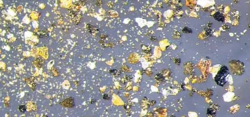 Çin Ay'da yeni bir mineral keşfetti!