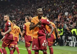 Dev derbi öncesi sarı-kırmızılılarda müjde: Osimhen sahaya dönüyor