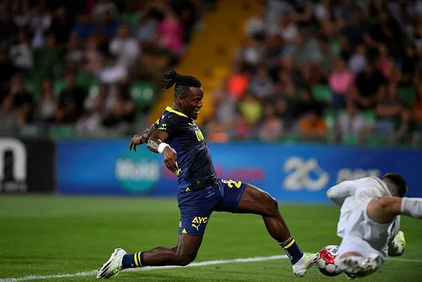 Fenerbahçe avantajı kaptı!