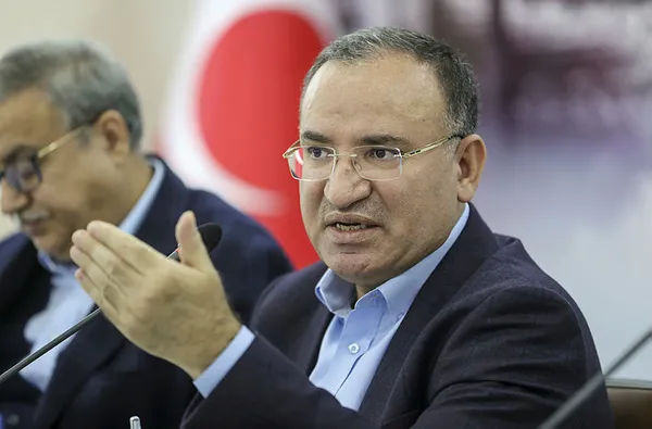 Adalet Bakanı Bekir Bozdağ açıkladı! Yıkılan binaların sorumlularına af yok: 184 kişi tutuklandı