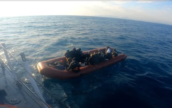 Göçmenler Yunan zulmünü anlattı: Çocukları dövüp denize attılar