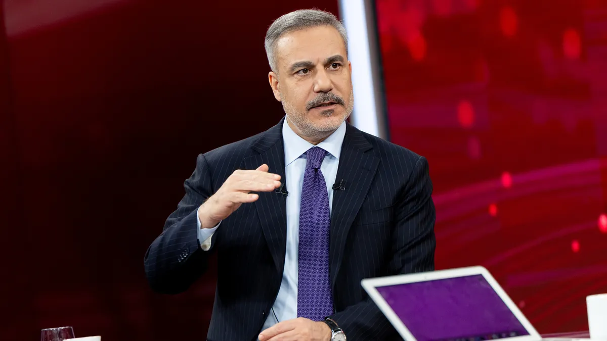 Bakan Fidan’dan kritik İran uyarısı: Stratejisi son derece yanlış | "Her türlü senaryoya hazırız"